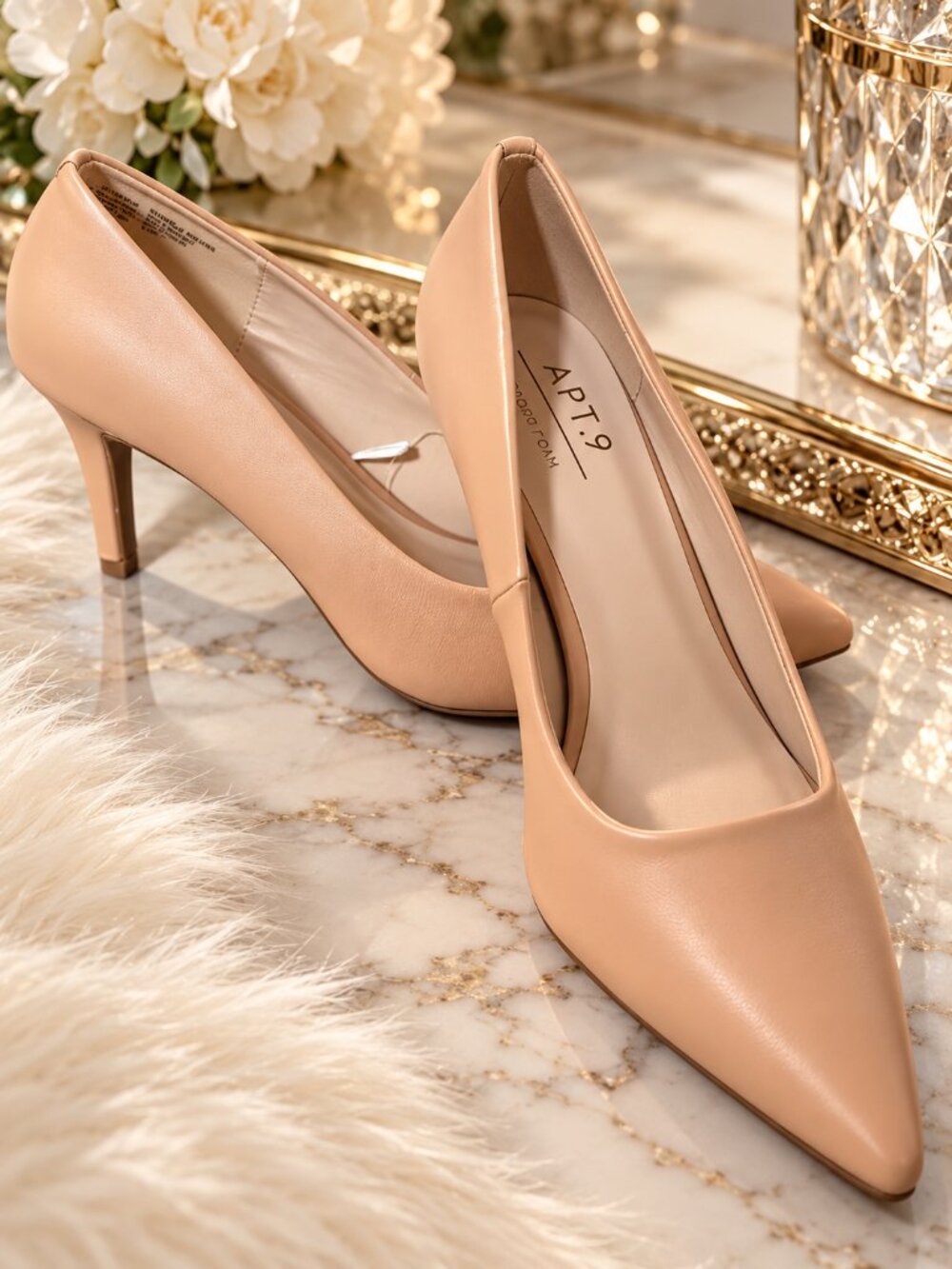 NWB apt. 9 nude pointed toe memory foam heels pumps